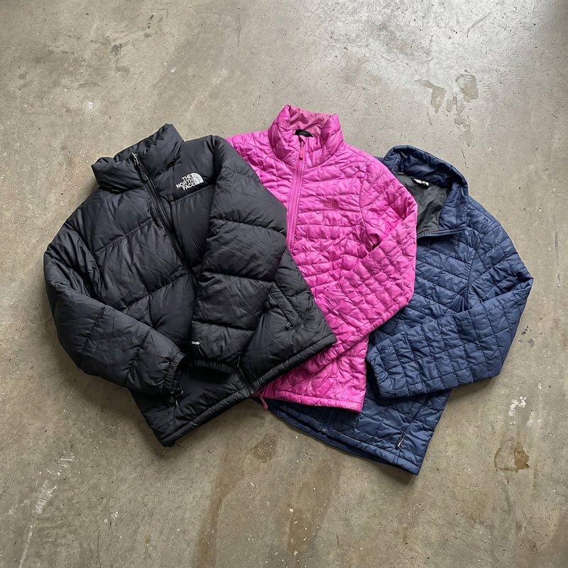 pallets de ropa The North Face en liquidación en México