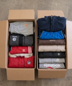 pallets de ropa Champion en liquidación en México