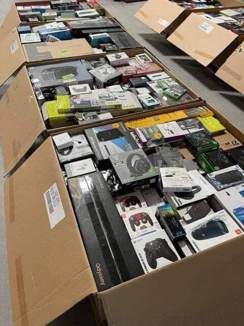 pallets de electrónicos en liquidación en México