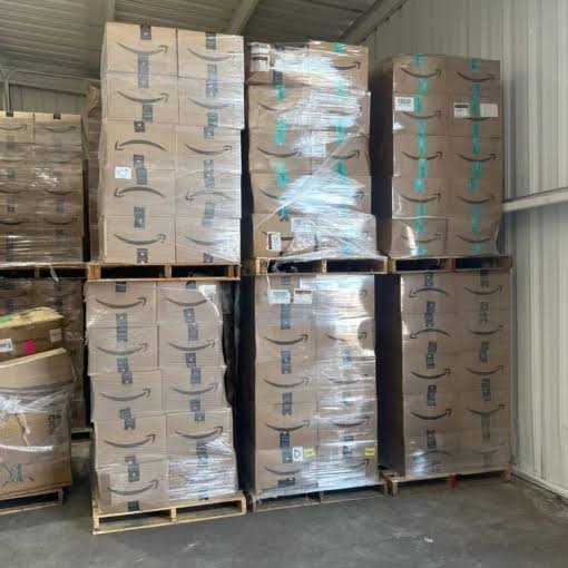 pallets de cajas sorpresa en liquidación en México