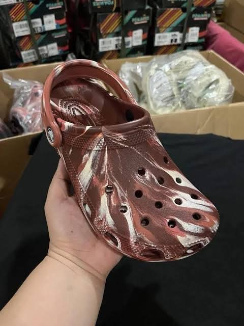 pallets de Crocs al mayoreo en México