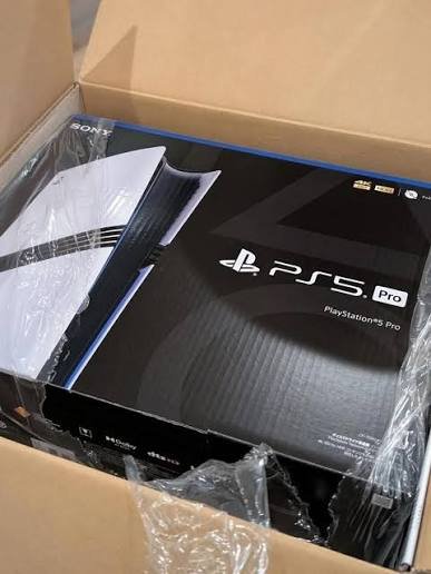 pallets de PlayStation 5 en liquidación en México