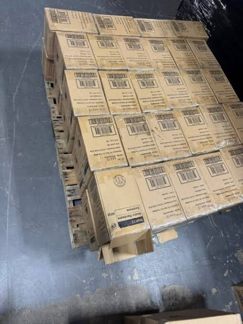 pallets de AirPods para reventa en México