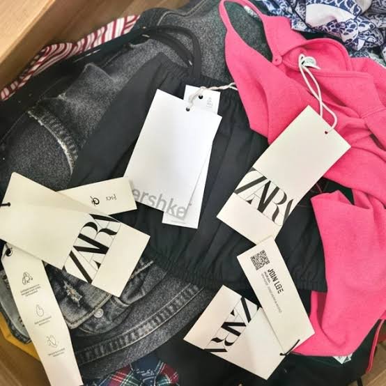 pallets de ropa Zara para reventa en México