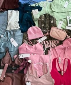 pallets de ropa Alo Yoga en liquidación en México