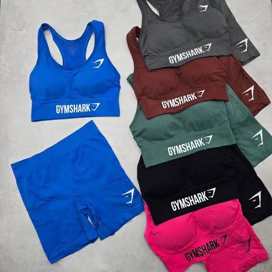 pallets de ropa Gymshark en liquidación en México