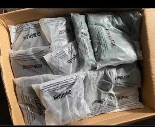 pallets de ropa Gymshark en liquidación en México